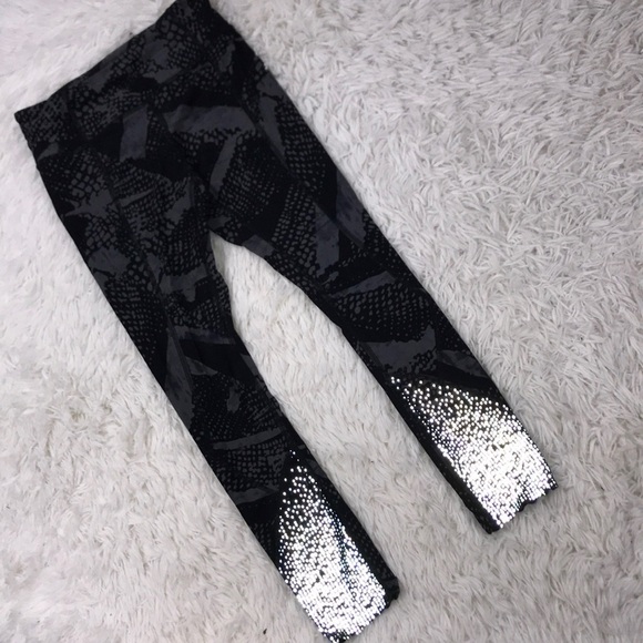 Lululemon Tight Stuff Tight Reflective - Picture 1 of 7